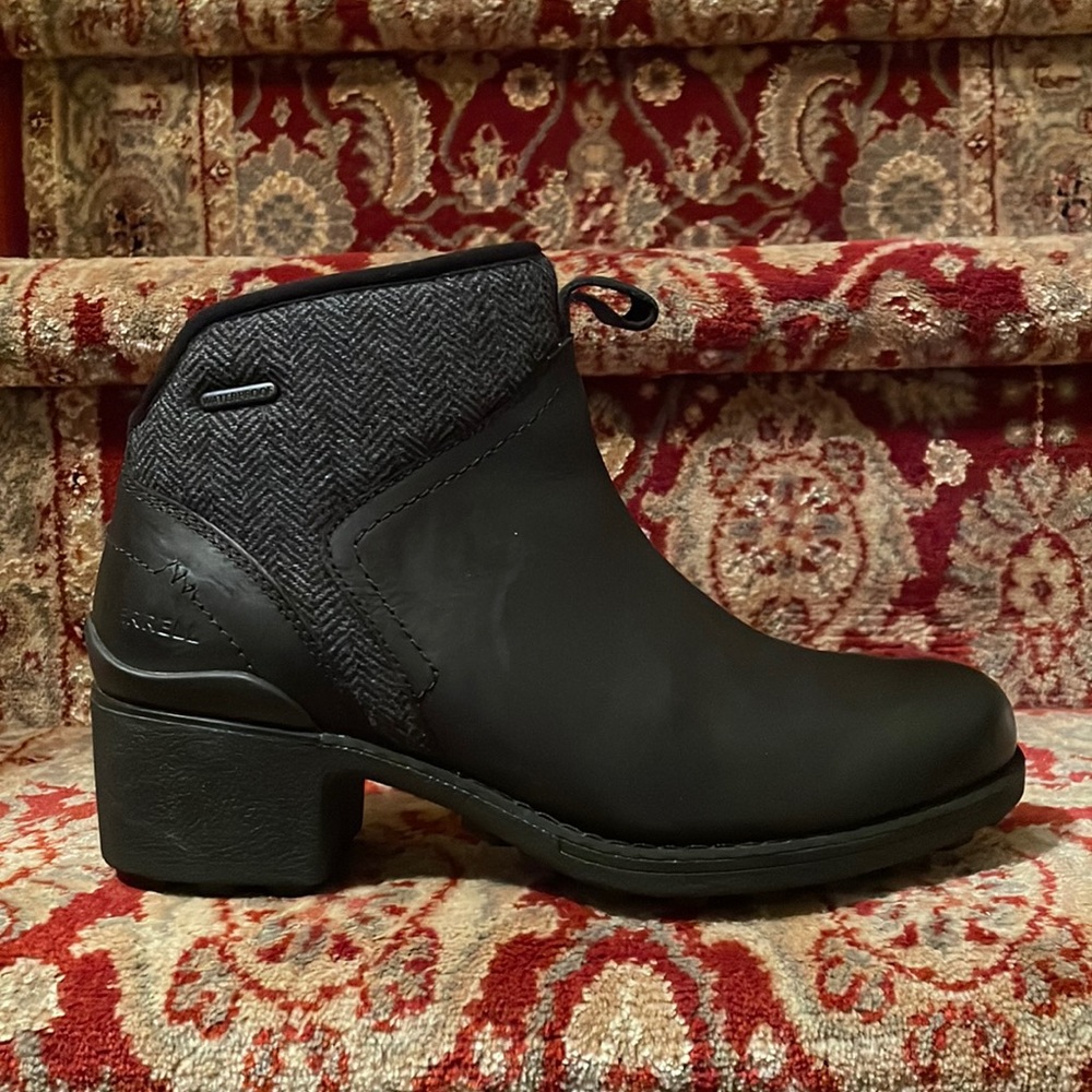 Merrell Chateau II Mid Pull Waterproof Boots